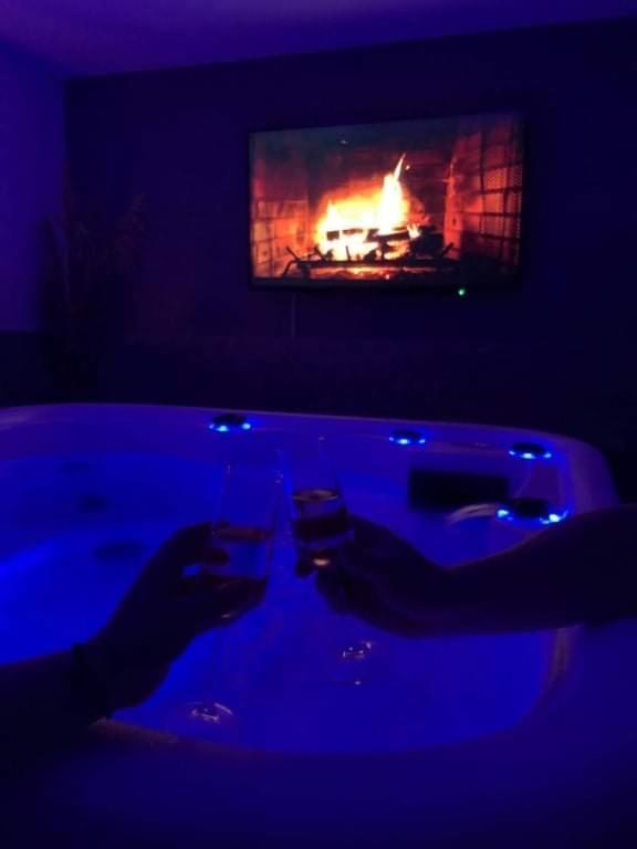 Hebuterne Spa Du Petit Manoir מראה חיצוני תמונה