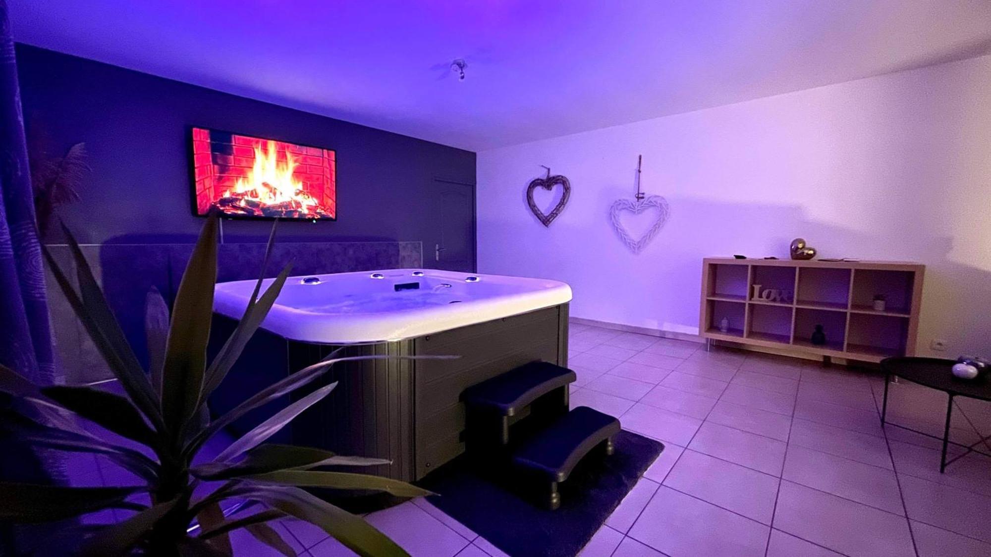 Hebuterne Spa Du Petit Manoir מראה חיצוני תמונה